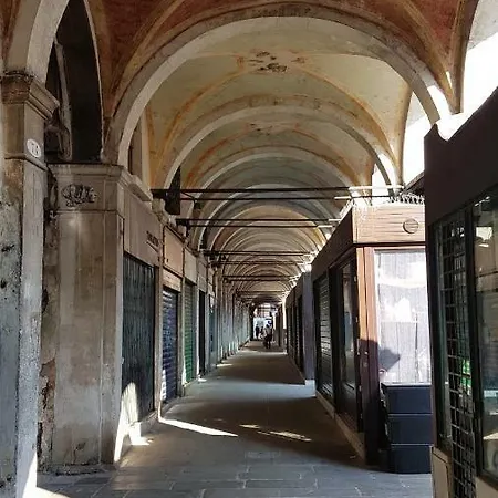 Lägenhet Ca Riva Del Vin Venedig