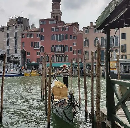 Ca Riva Del Vin شقة *