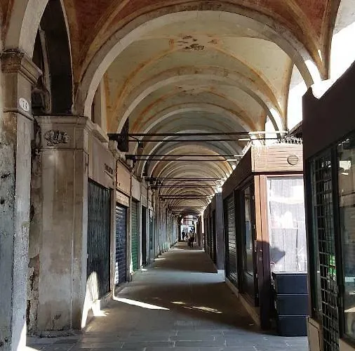 شقة Ca Riva Del Vin البندقية